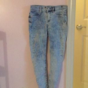 Acid wash jeans